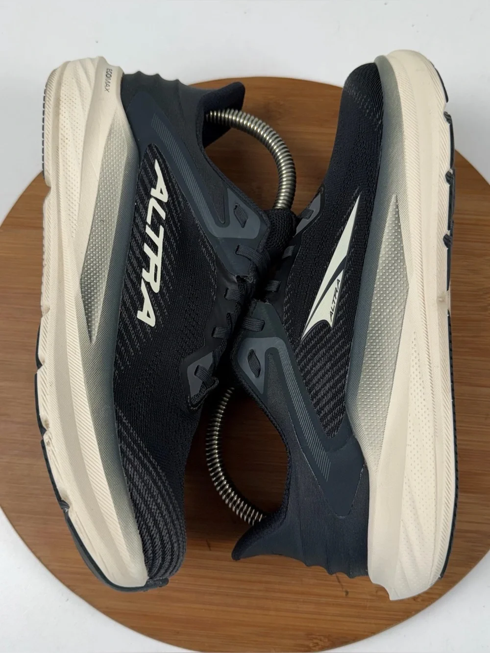 Altra Torin 8 Black and Ivory Running Shoes